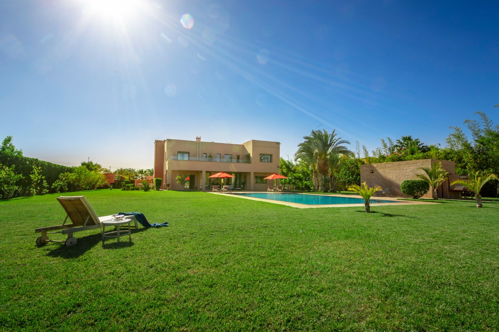 VILLA KALLY