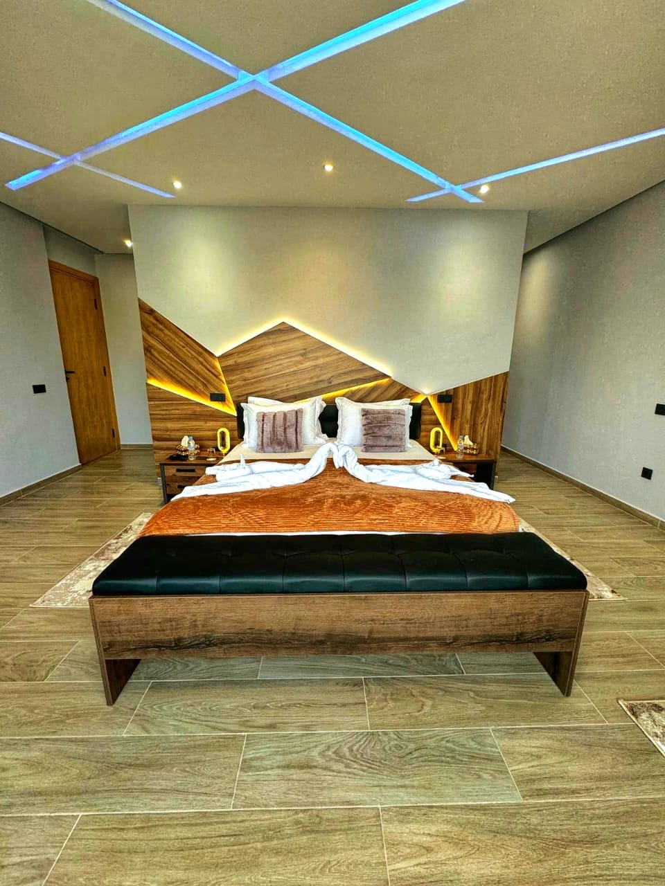 VILLA GRAVITY