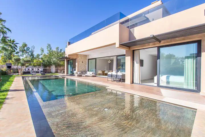 VILLA SEASON