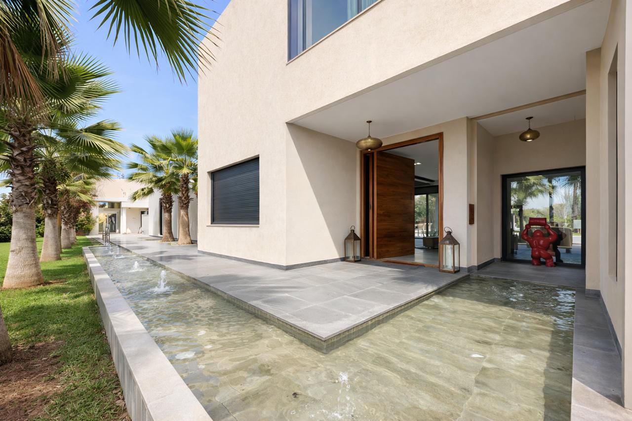 VILLA SEBIRINE