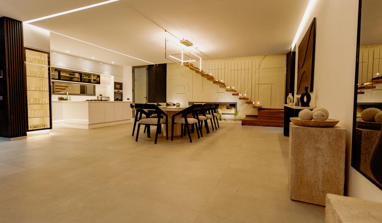 VILLA VALENCE