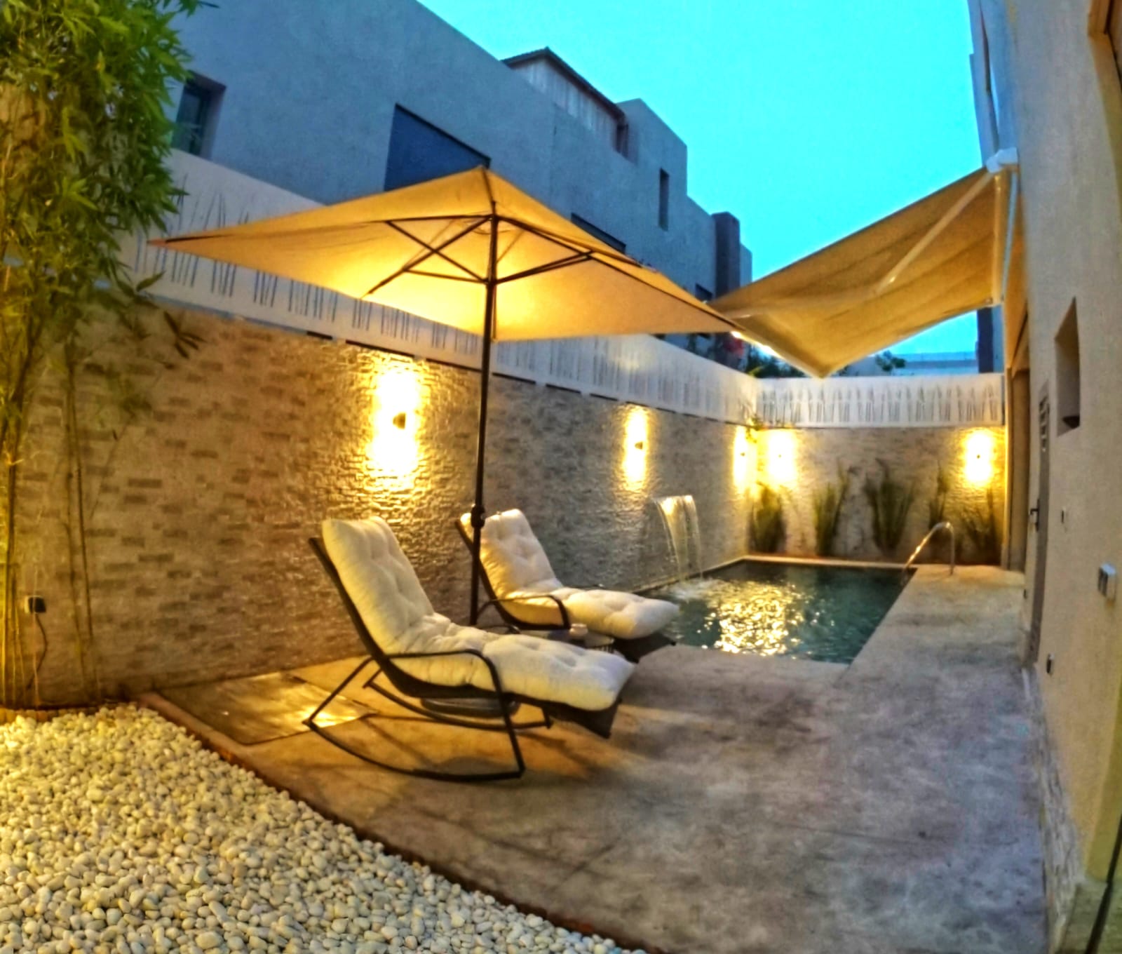 VILLA GRAVITY