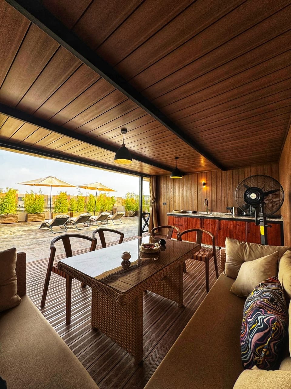 VILLA GRAVITY