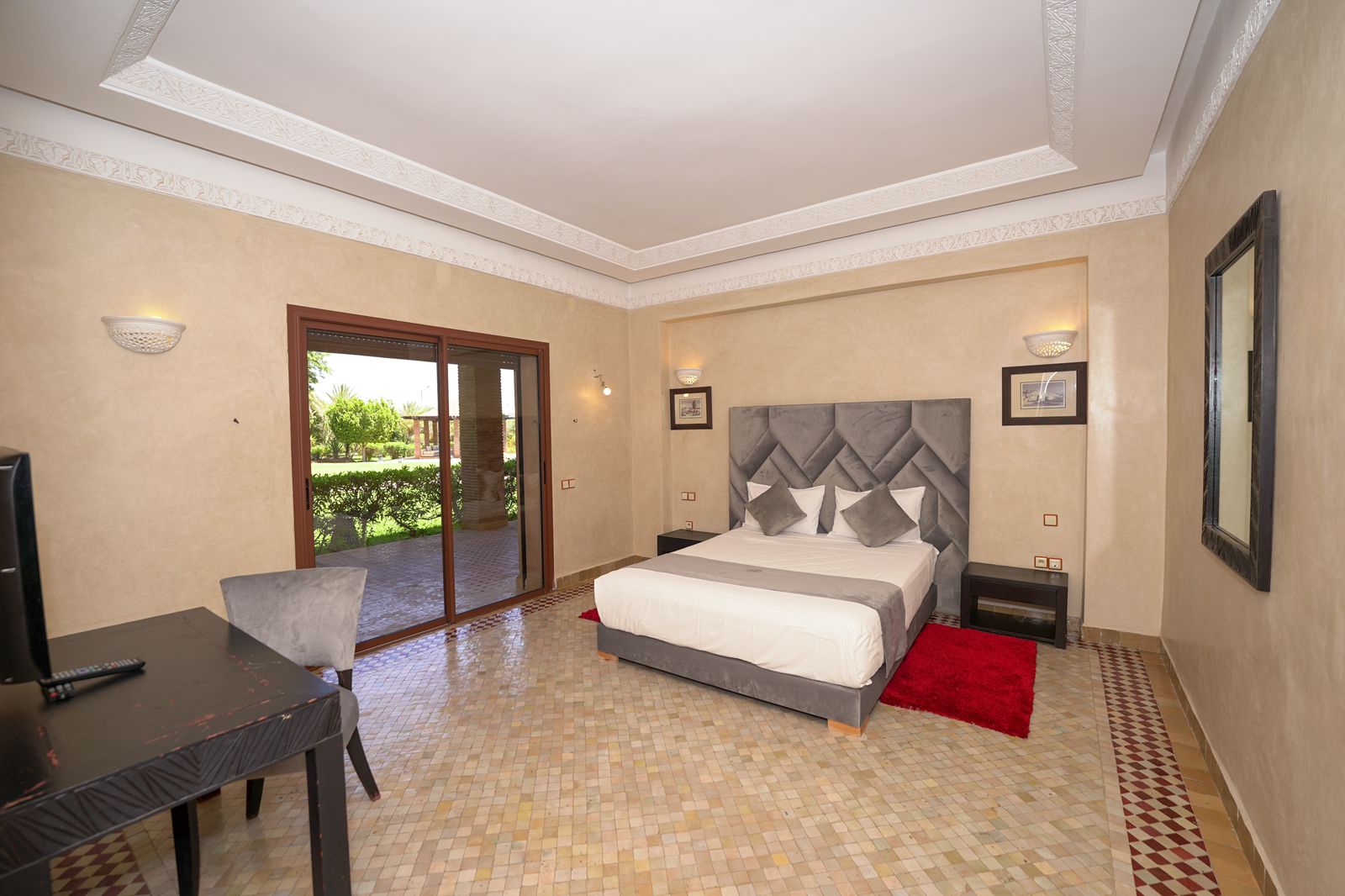 VILLA HOTELIA