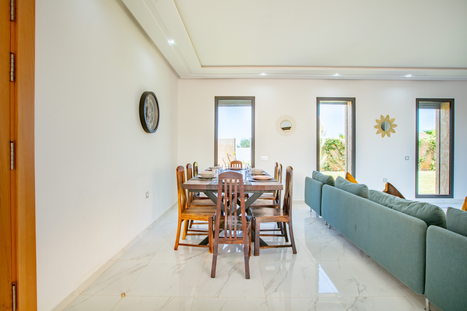VILLA PLUS