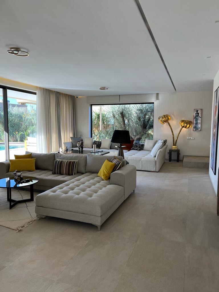 VILLA SALMAN