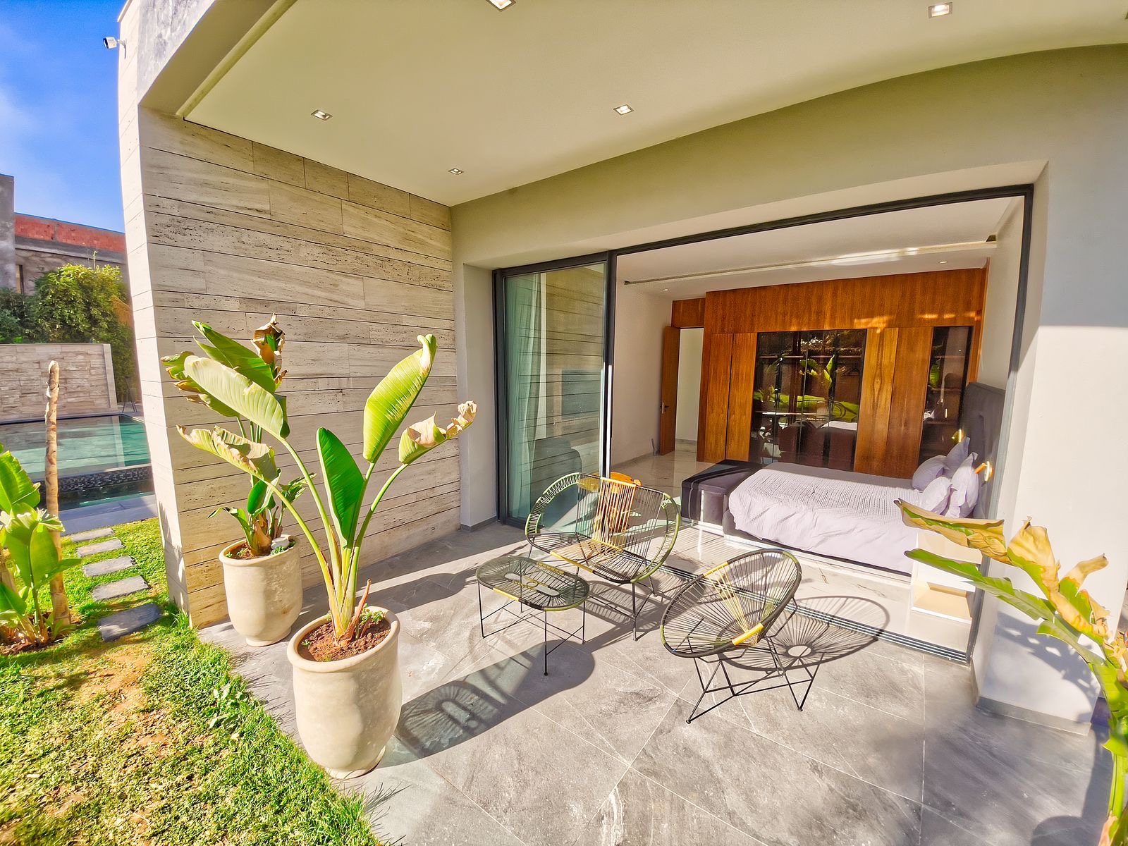 VILLA HOPEIL
