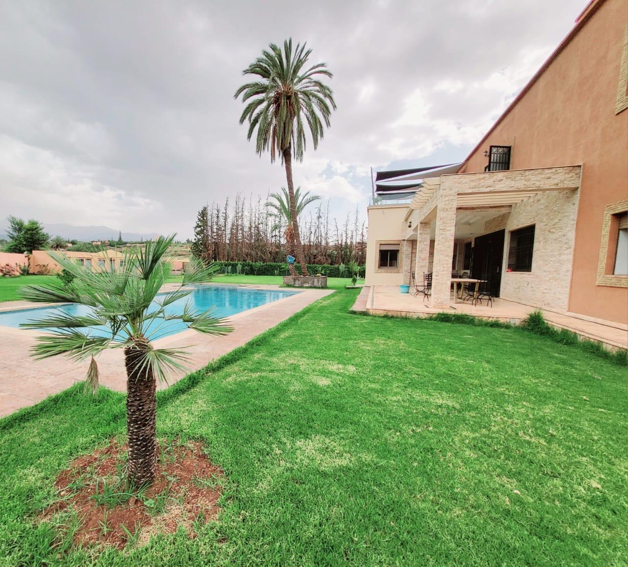 VILLA BLANCA